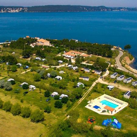 Camping Tikayan Felix De La Bastide Saint-Mitre-les-Remparts Buitenkant foto