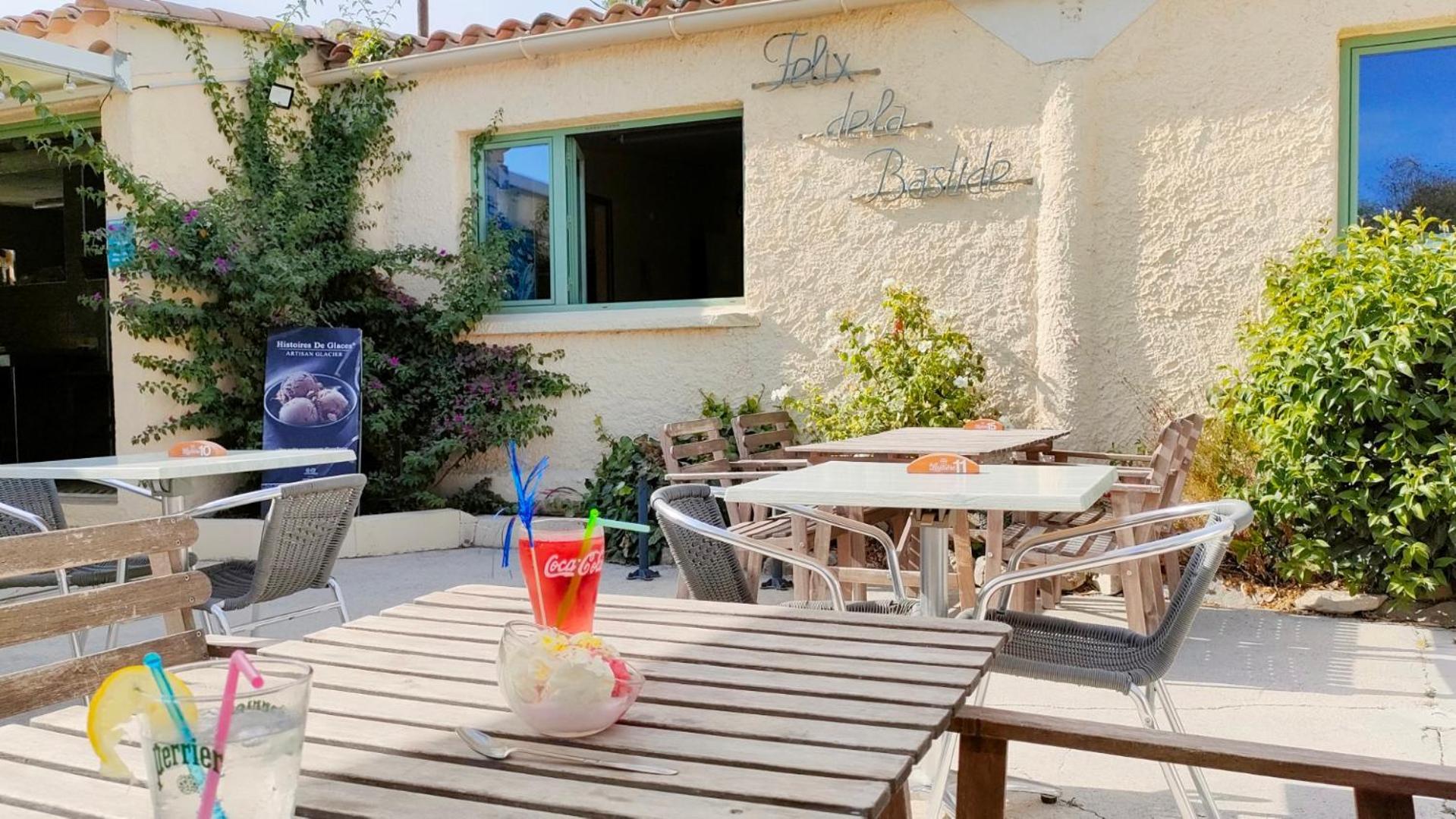 Camping Tikayan Felix De La Bastide Saint-Mitre-les-Remparts Buitenkant foto