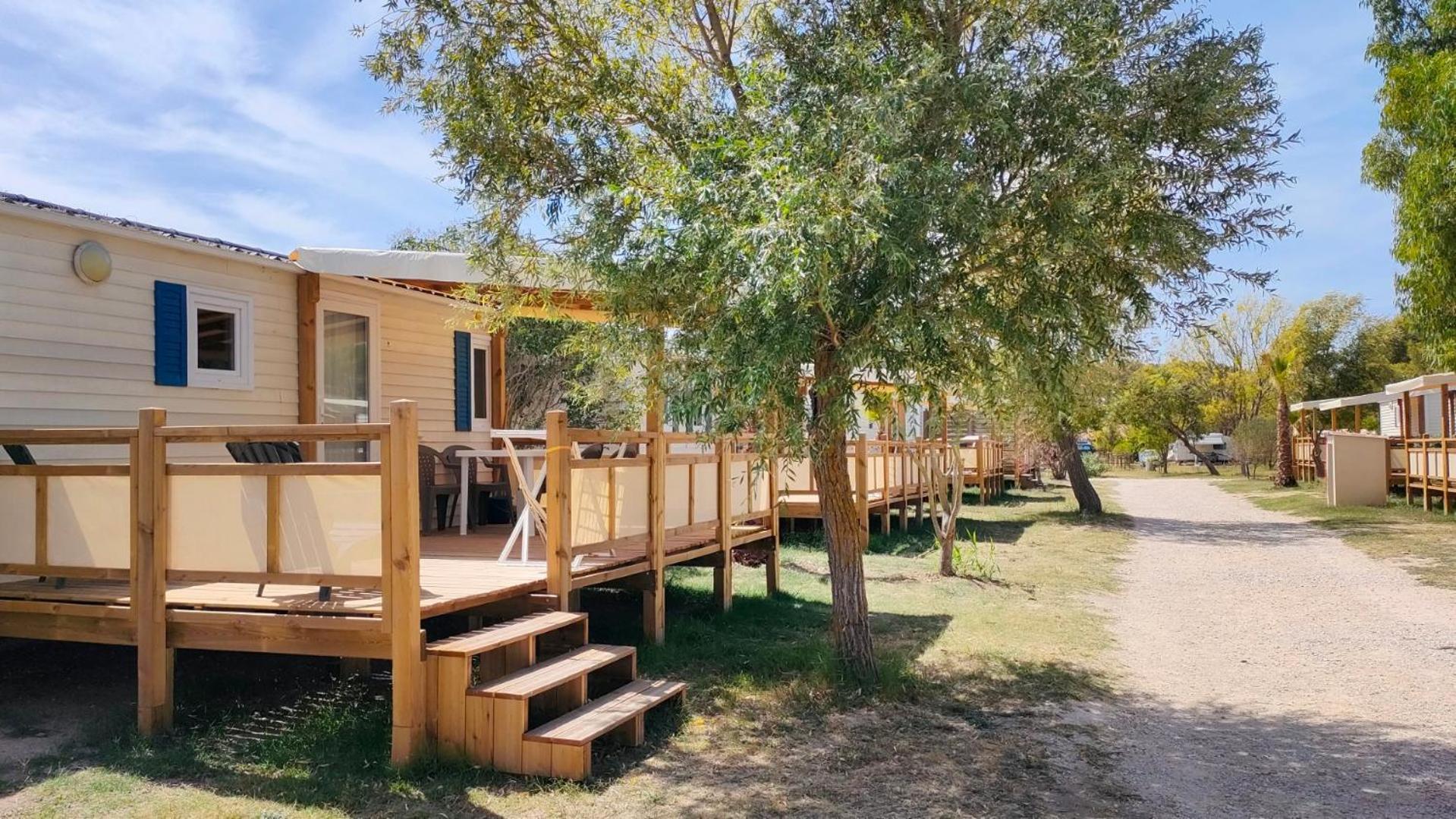 Camping Tikayan Felix De La Bastide Saint-Mitre-les-Remparts Buitenkant foto