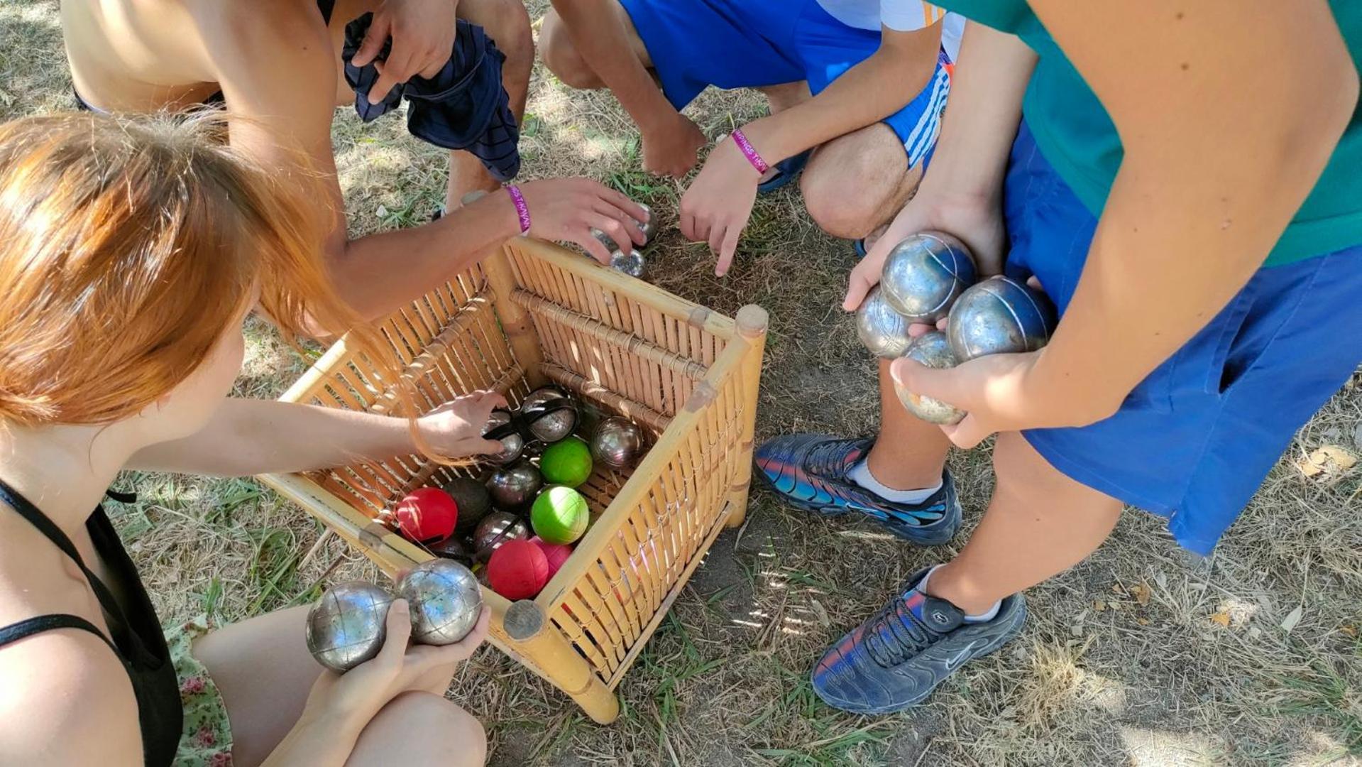 Camping Tikayan Felix De La Bastide Saint-Mitre-les-Remparts Buitenkant foto