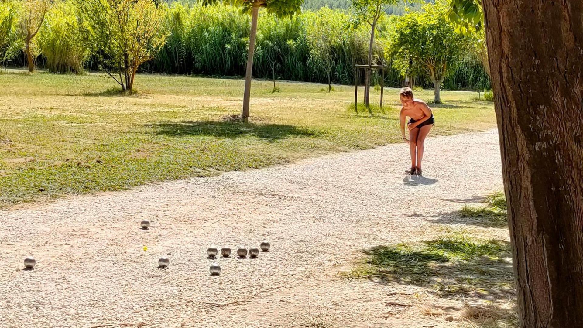 Camping Tikayan Felix De La Bastide Saint-Mitre-les-Remparts Buitenkant foto