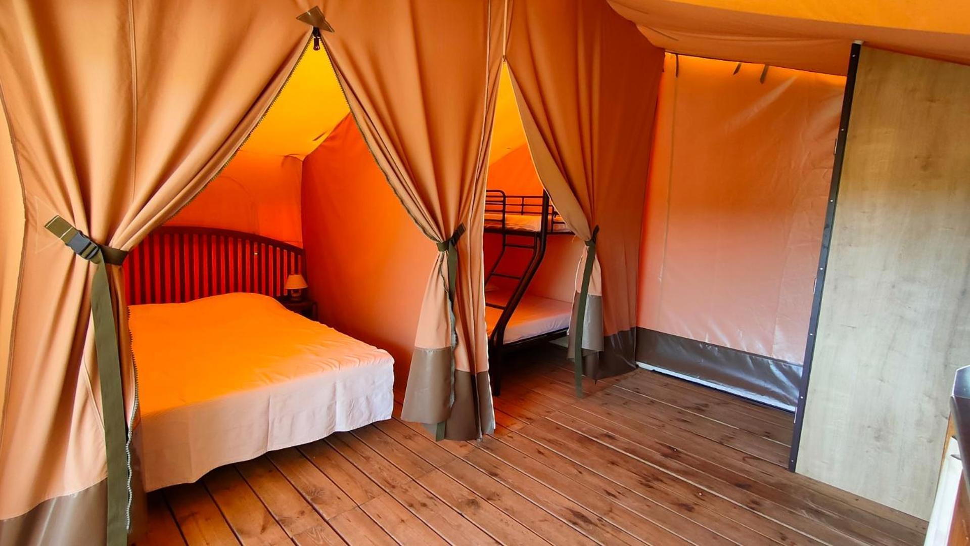 Camping Tikayan Felix De La Bastide Saint-Mitre-les-Remparts Buitenkant foto